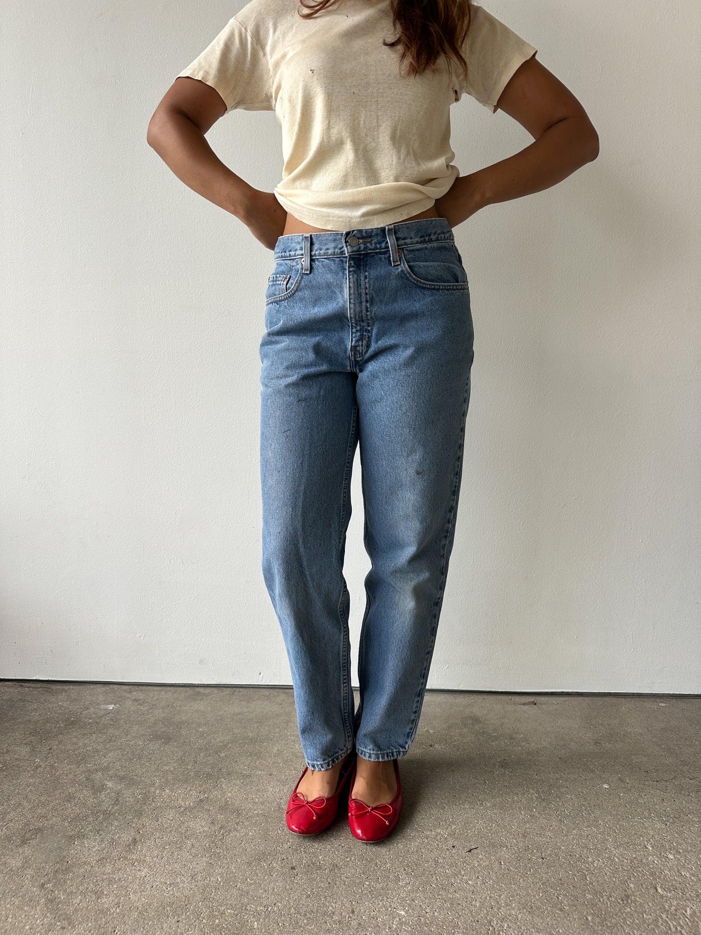 1990s 550 Levi’s Relaxed Fit 33 Waist