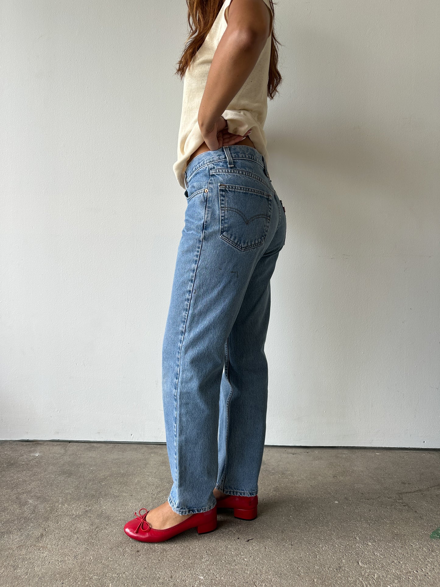 1990s 550 Levi’s Relaxed Fit 33 Waist